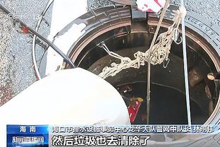 莱奥本场比赛数据：1助攻1关键传球2过人成功，评分8.0全场最高